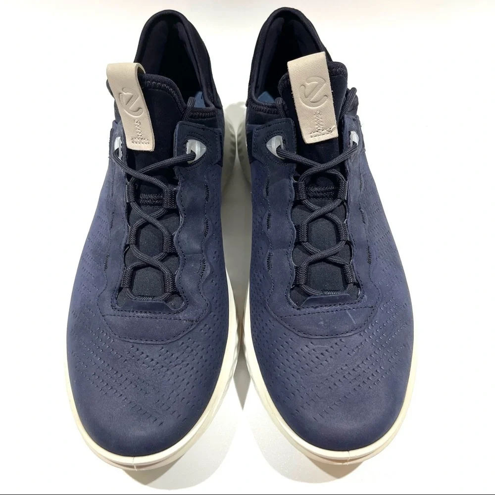 NWT ECCO ST1 Lite Blue Running Shoes 9-9.5 / 43